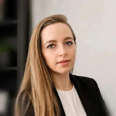 Monika Dubicka — radca prawny Corrigo